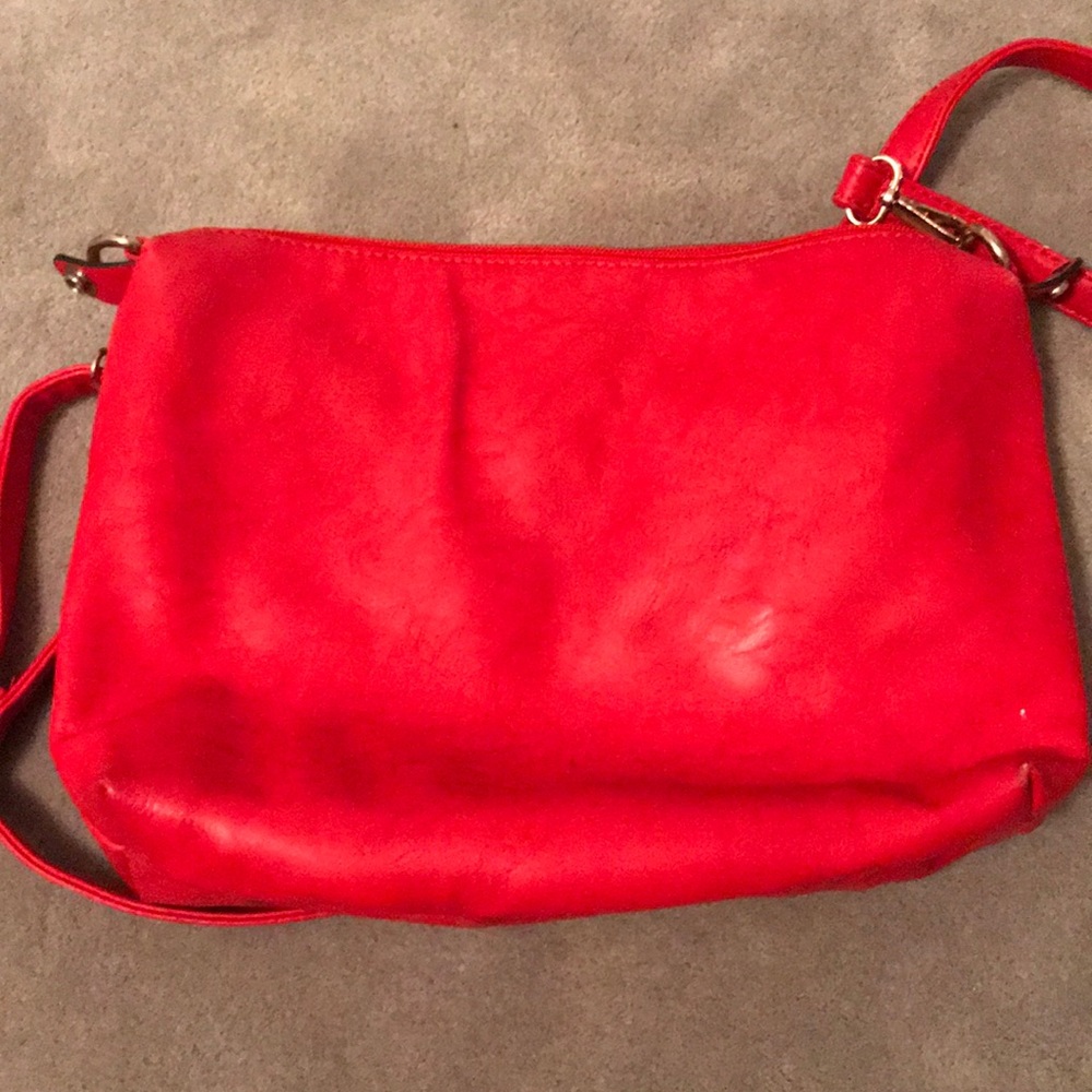 Medium size RED crossbody